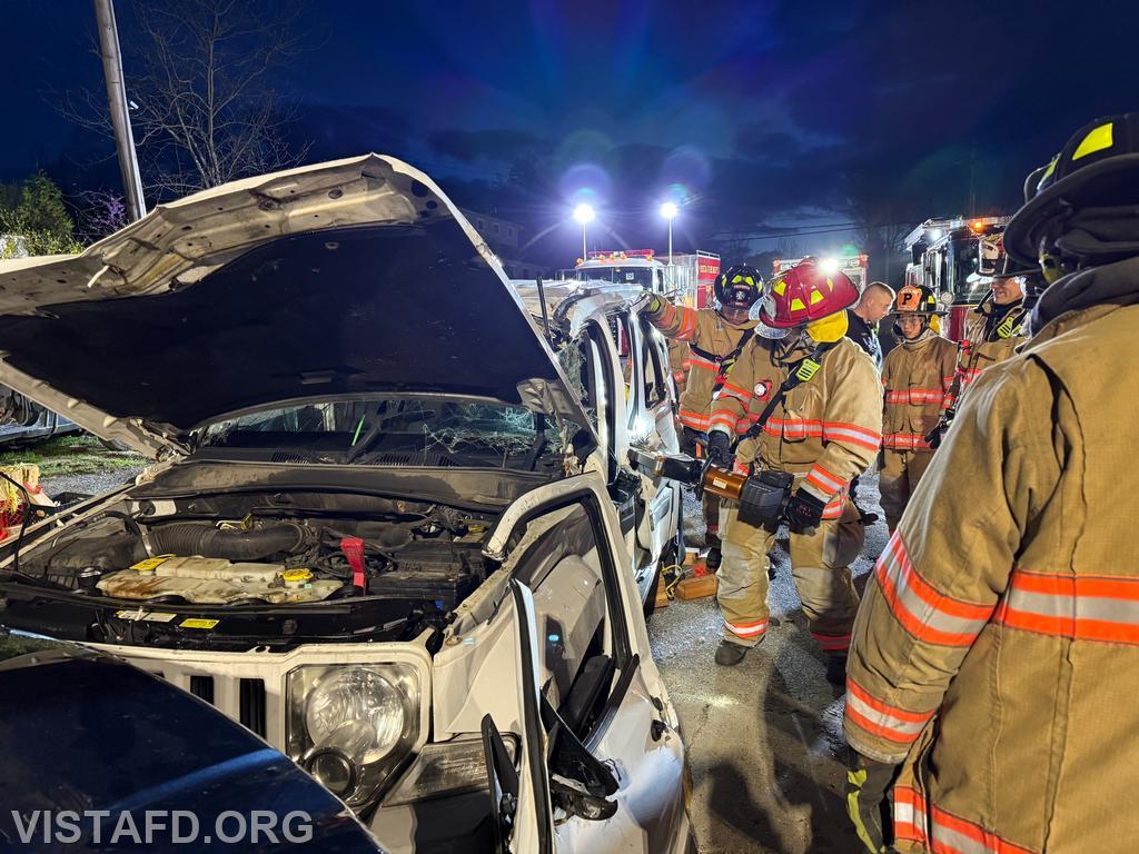 Lieutenant Dan Castelhano operates the hydraulic spreaders during the &ldquo;Extrication with Victim Removal &ndash; Doors and Dash Displacement&rdquo; drill &ndash; 04/20/26
