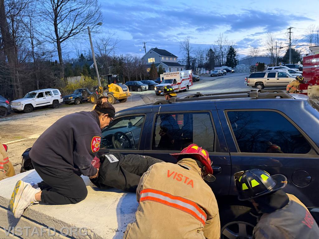 Vista Fire Department personnel conducting rapid assessment and safe patient removal operations - 04/06/26
