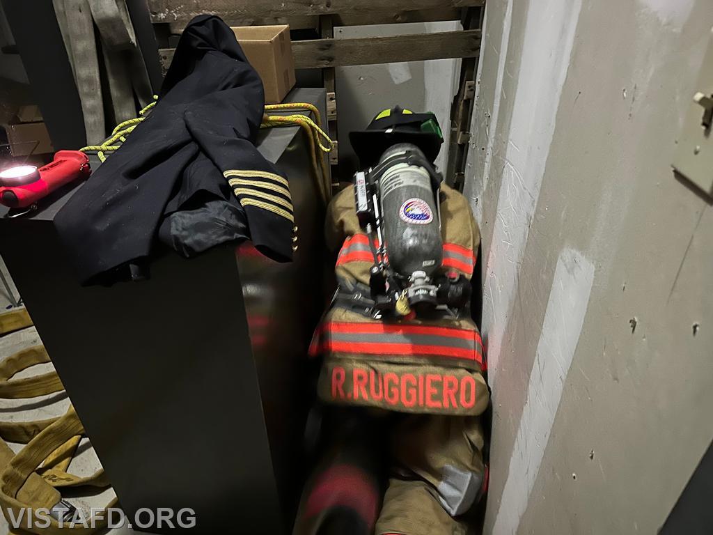 Foreman Ryan Ruggiero conducting a reduced profile of the SCBA - 02/19/24