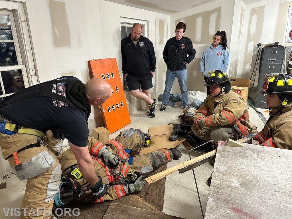 Captain Marc Baiocco going over F.A.S.T. operations with Vista Fire Department personnel - 04/22/24