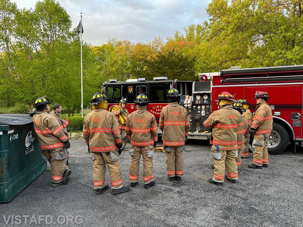 Lead Foreman Mike Peck going over how to conduct hoseline advancement - 05/13/24