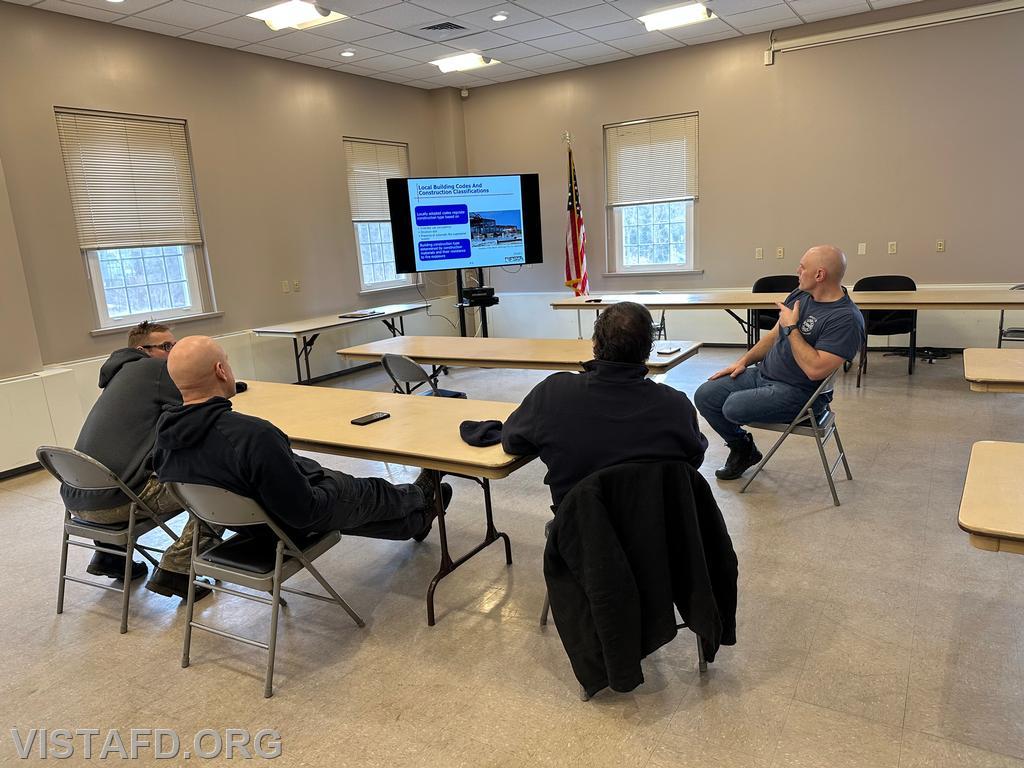 Captain Marc Baiocco reviewing building construction during the &quot;Firefighter Skills Class&quot; - 02/02/25
