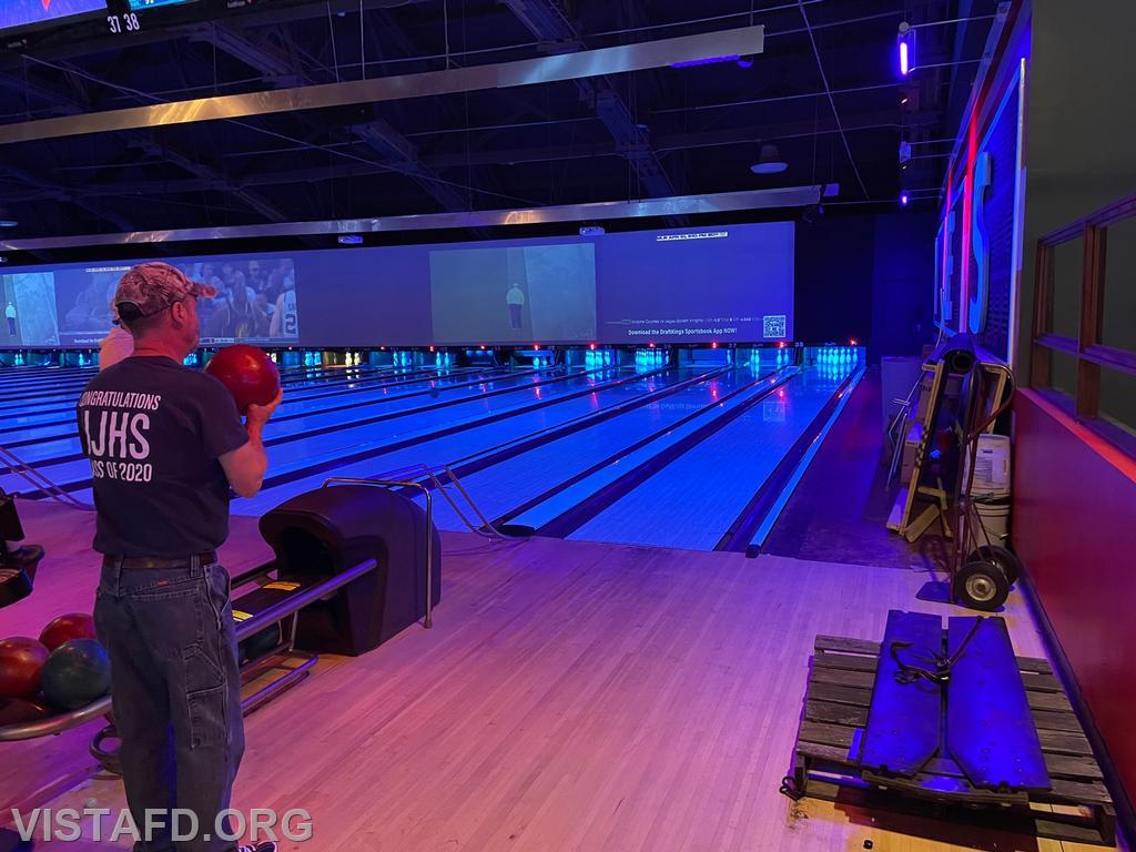 Firefighter Phil Katz bowling during one of our "thank you events"