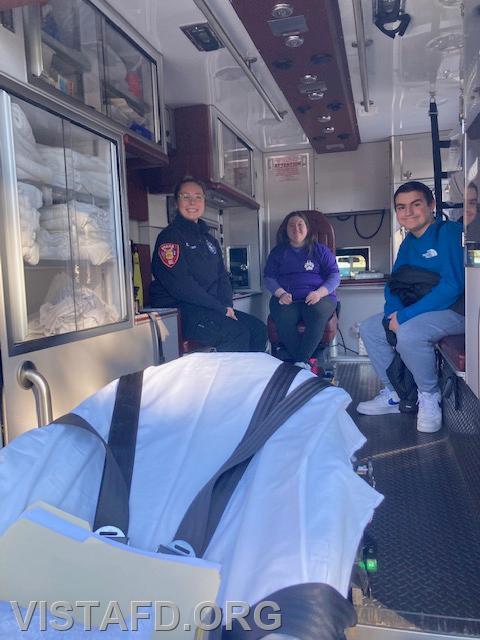 Foreman Elly Hersam giving tours of Ambulance 84B1 to JJHS students