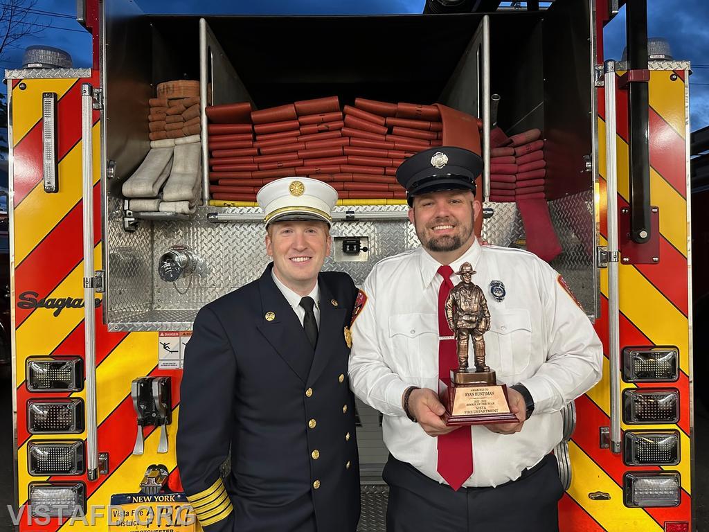 Chief Jeff Peck with 2022-2023 Vista Fire Department Rookie of the Year Firefighter/EMT Ryan Huntsman