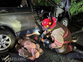 Lt. Dan Castelhano practices using the TL-9 stabilizer tool 